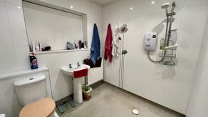 Photo 8- click for photo gallery